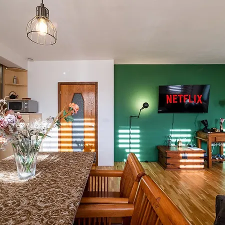 Thermae 2bdrm Sunny *