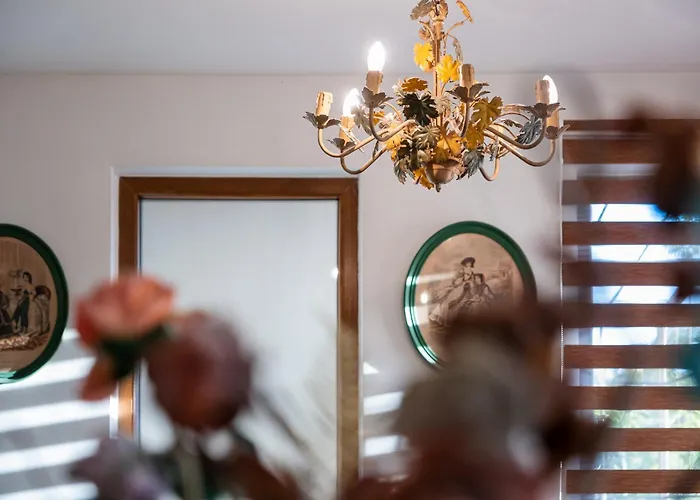 Thermae 2bdrm Sunny Apartament