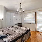 Thermae 2bdrm Sunny * Varna