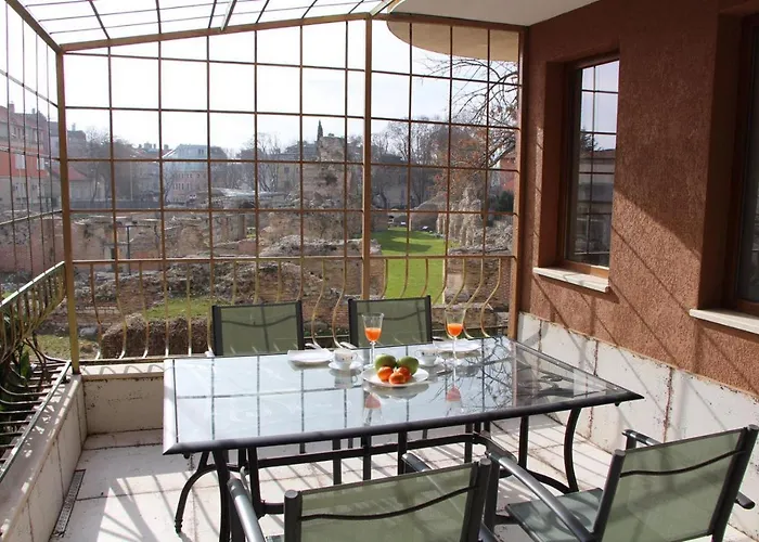 Thermae 2bdrm Sunny Варна